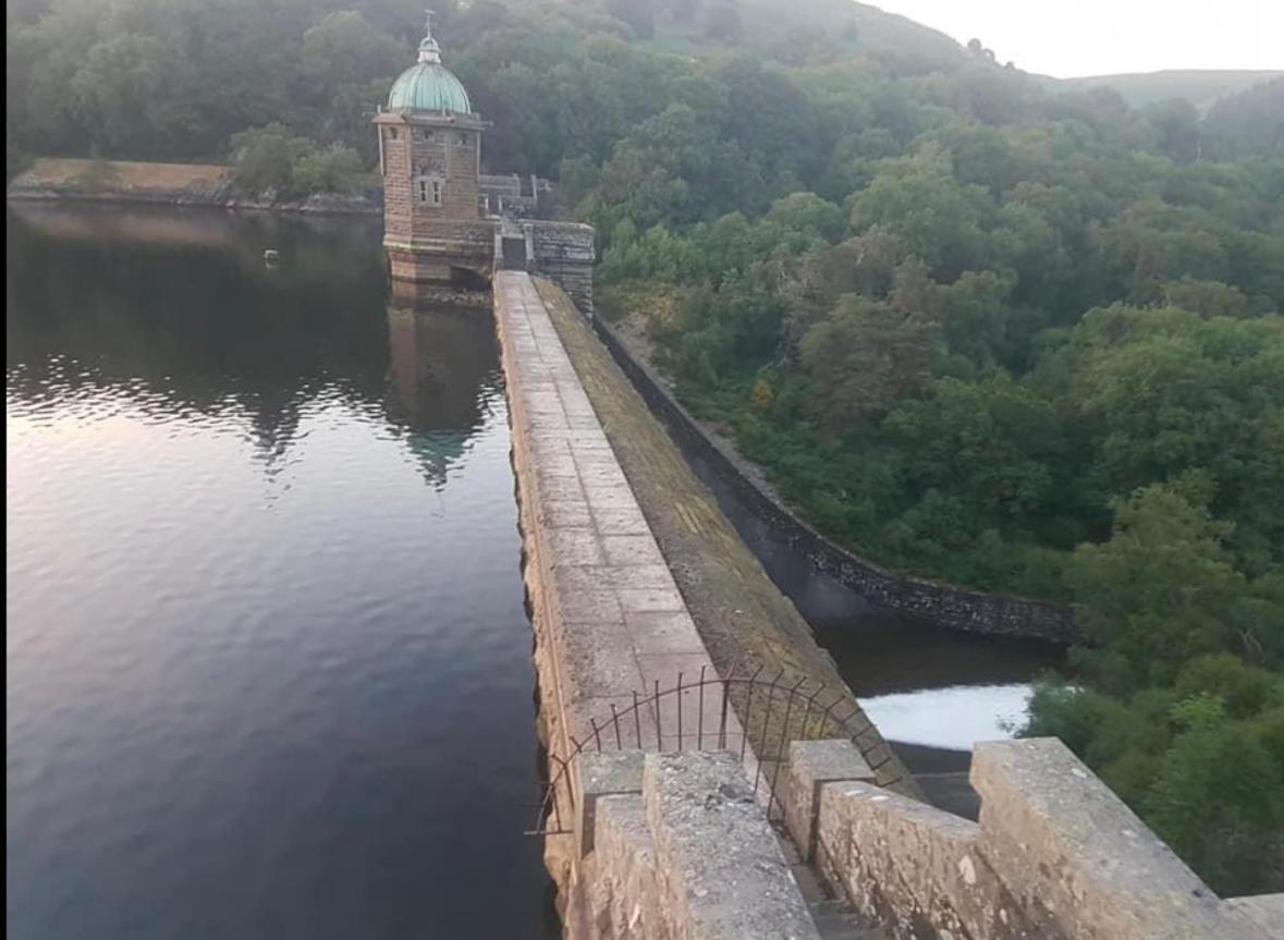 Glamping Life Retreat Apartman Nantmel Kültér fotó